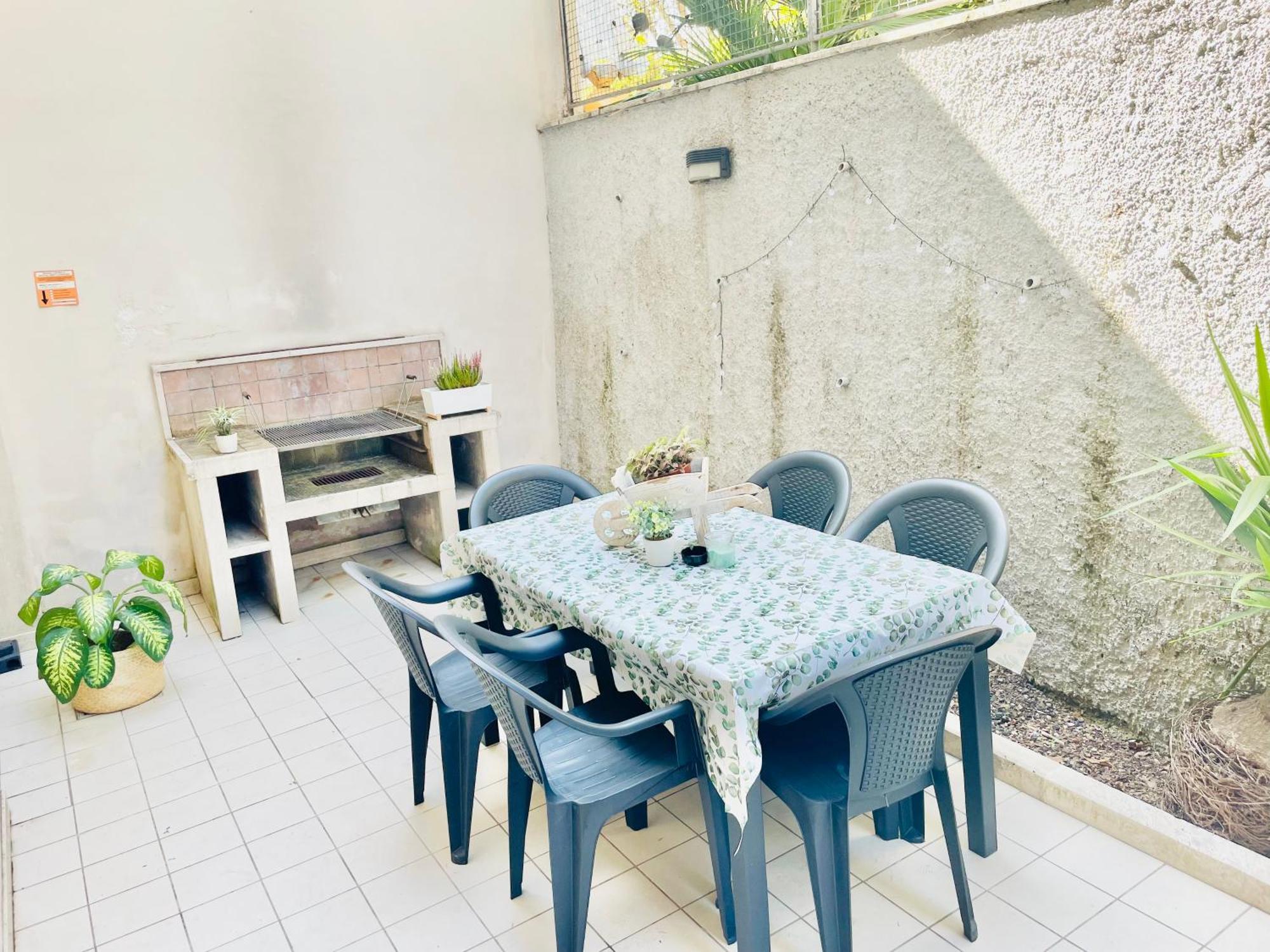 Holiday Homes Rome - Green Apartment S Camillo - Near Trastevere Buitenkant foto