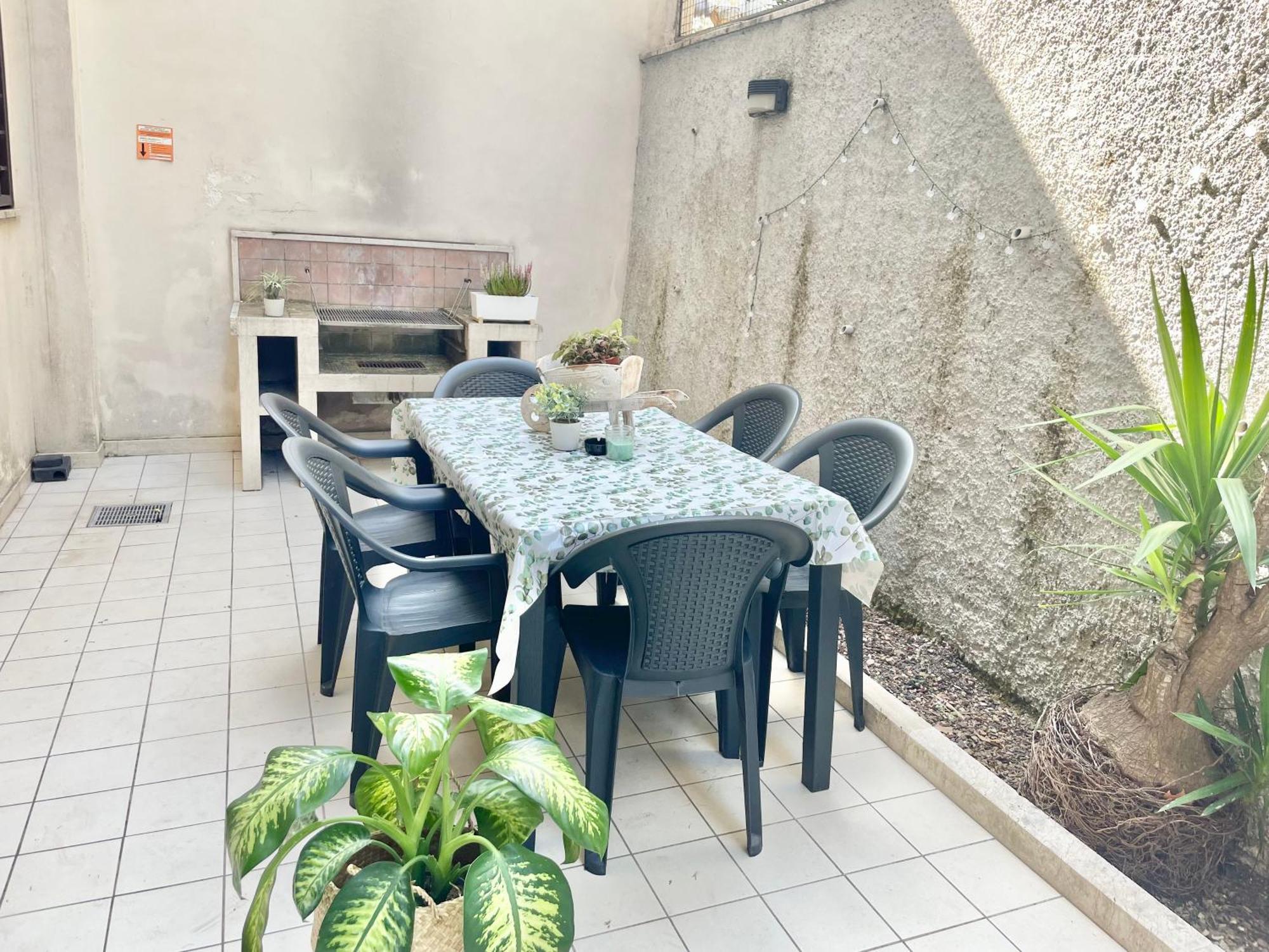 Holiday Homes Rome - Green Apartment S Camillo - Near Trastevere Buitenkant foto