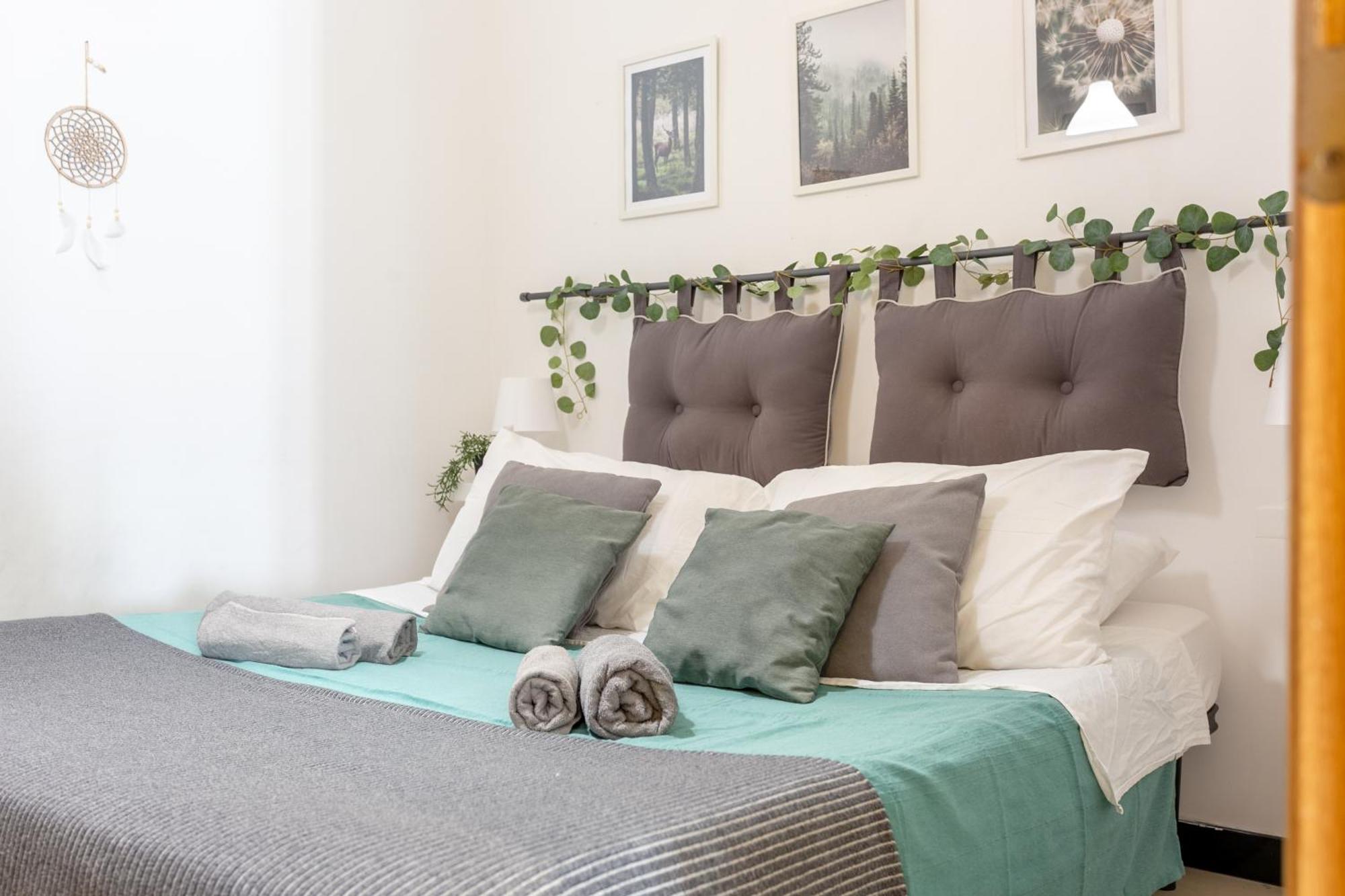 Holiday Homes Rome - Green Apartment S Camillo - Near Trastevere Buitenkant foto