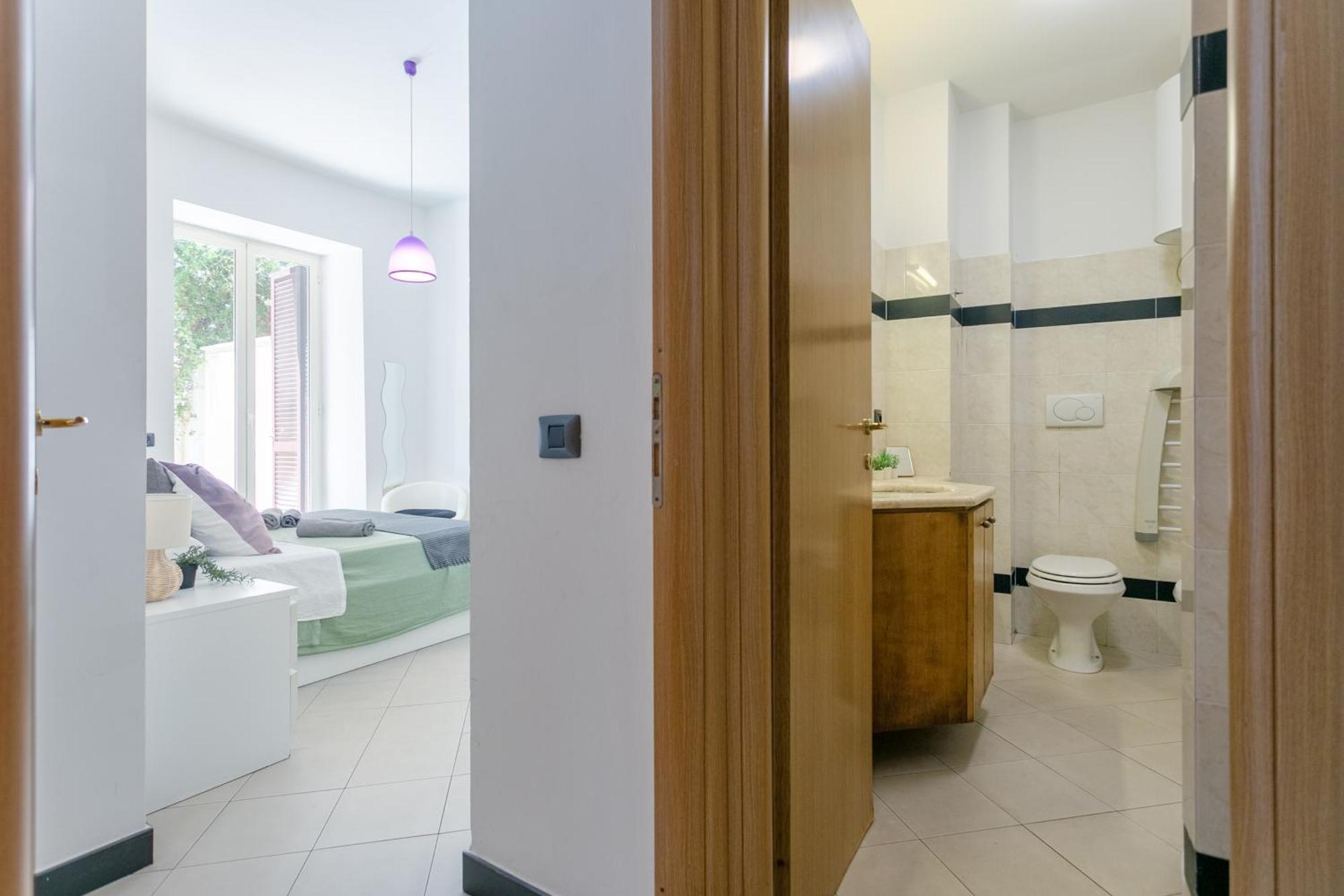 Holiday Homes Rome - Green Apartment S Camillo - Near Trastevere Buitenkant foto
